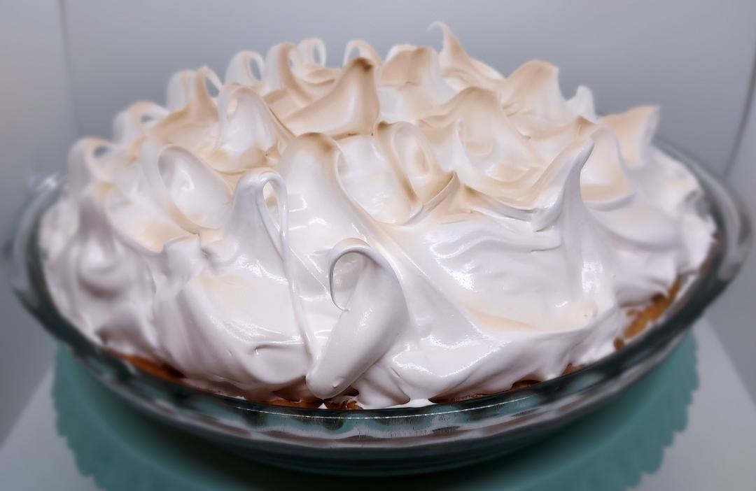 Lemon Meringue Pie 9" (local delivery or pick-up only)