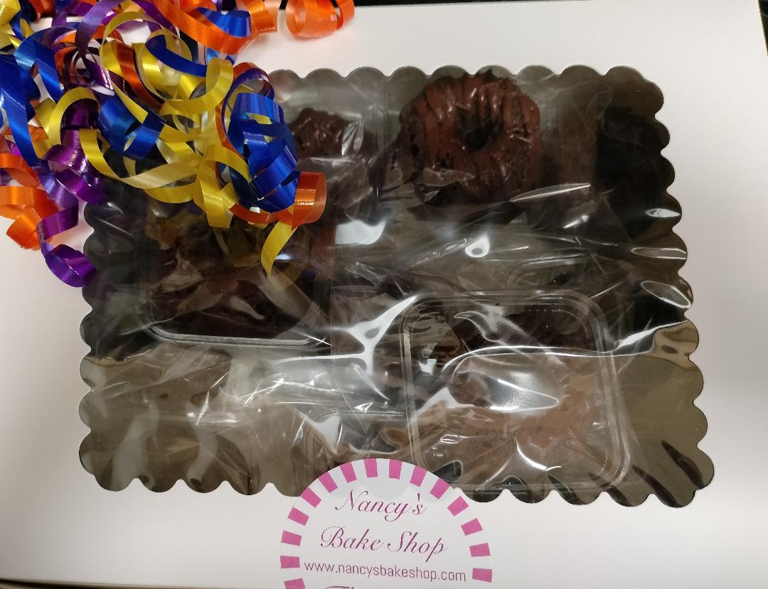 Mini Bundt Cakes Dozen