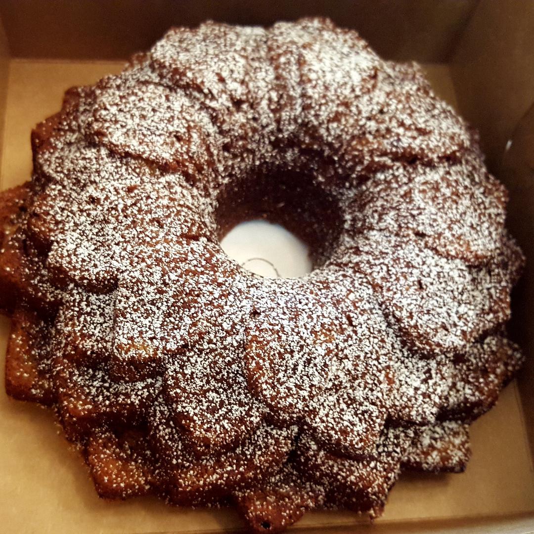 Large Bundt Cake - serves 12-16