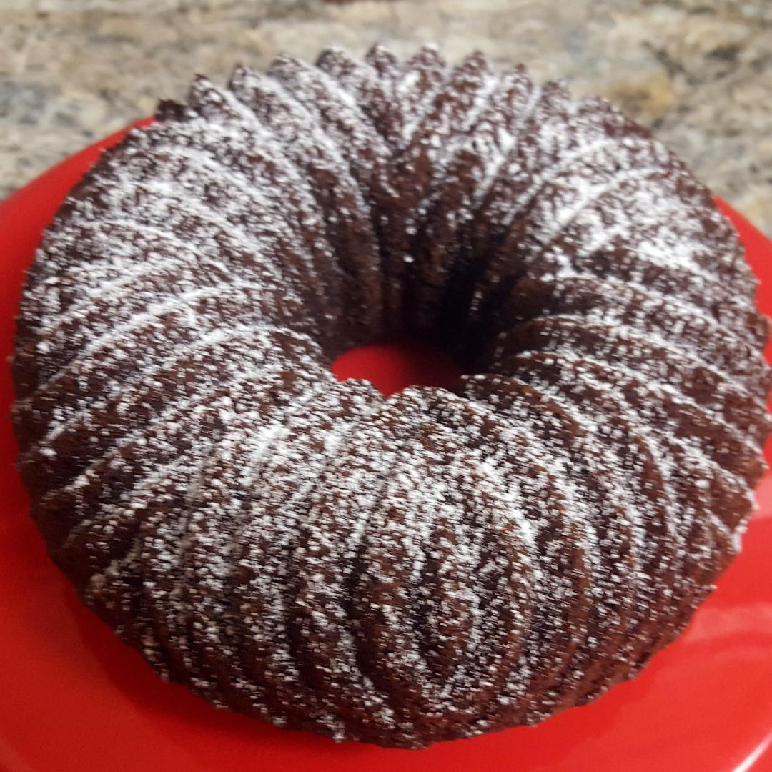 Large Bundt Cake - serves 12-16