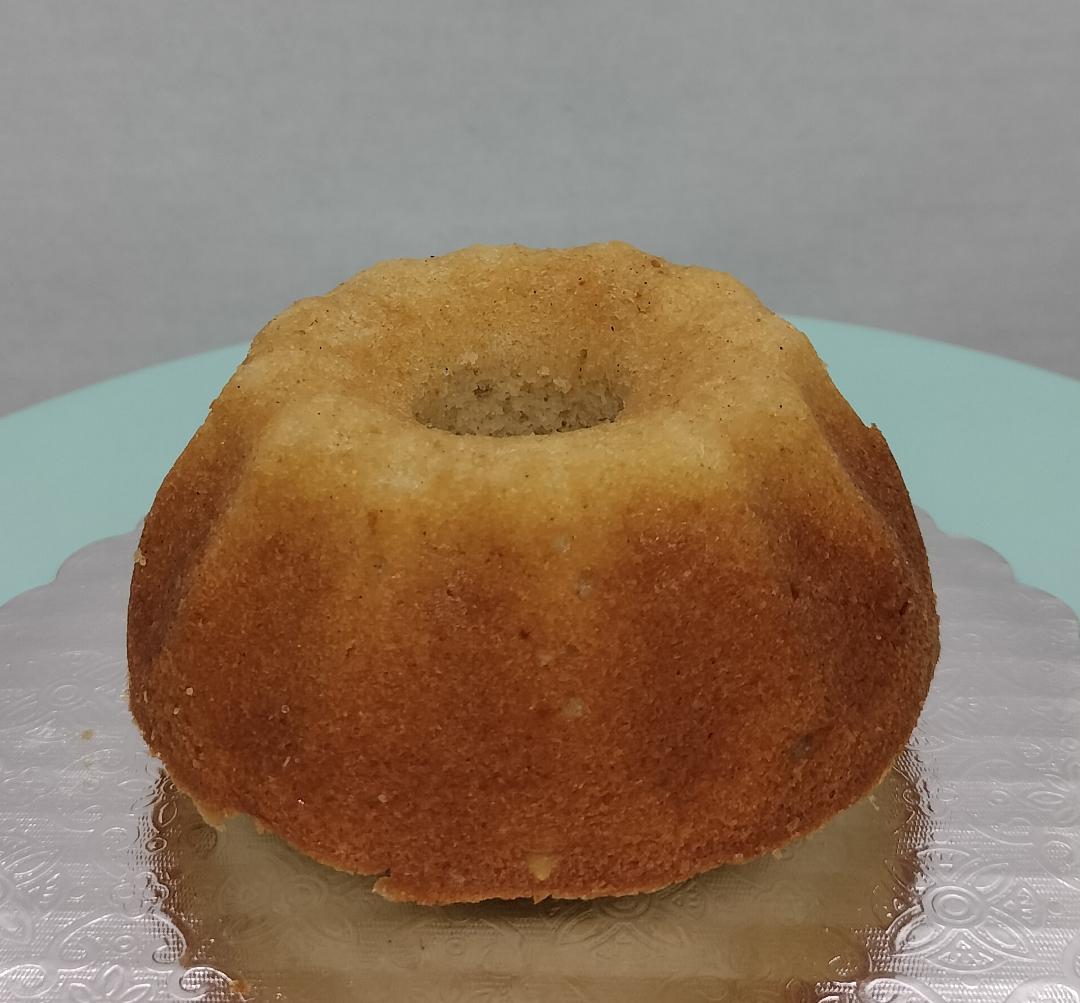 Small Bundt Cake 6-pack