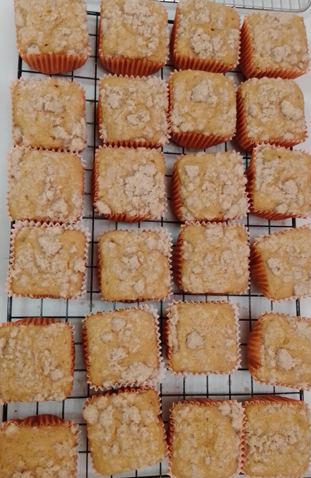 Pumpkin Streusel Muffins (6-pack)