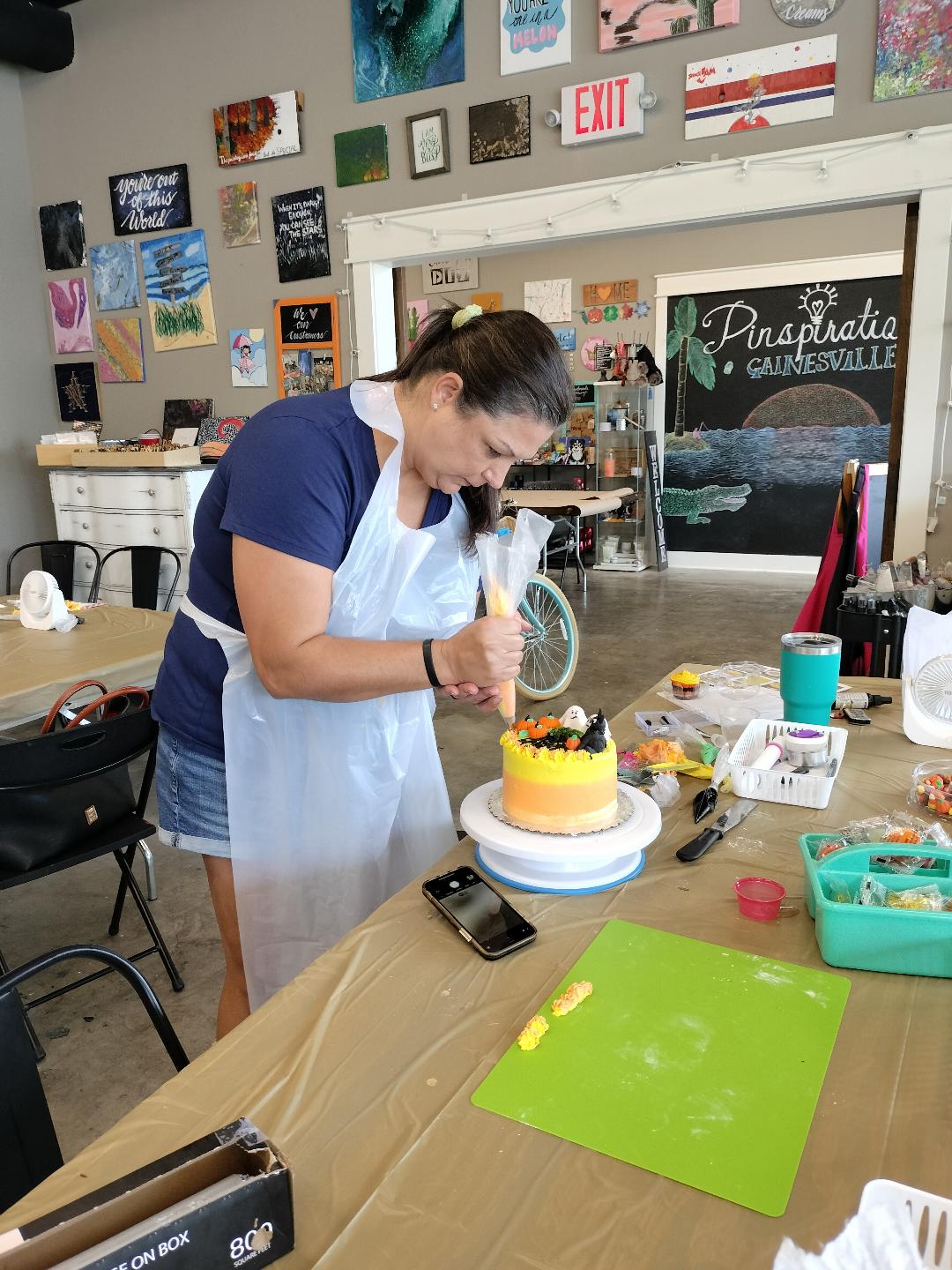 October 2023 Cake Decorating Class