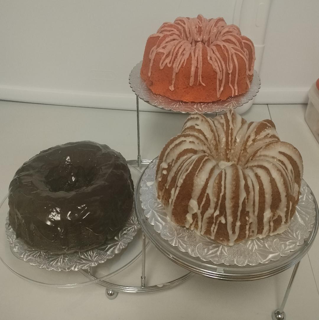 Large Bundt Cake