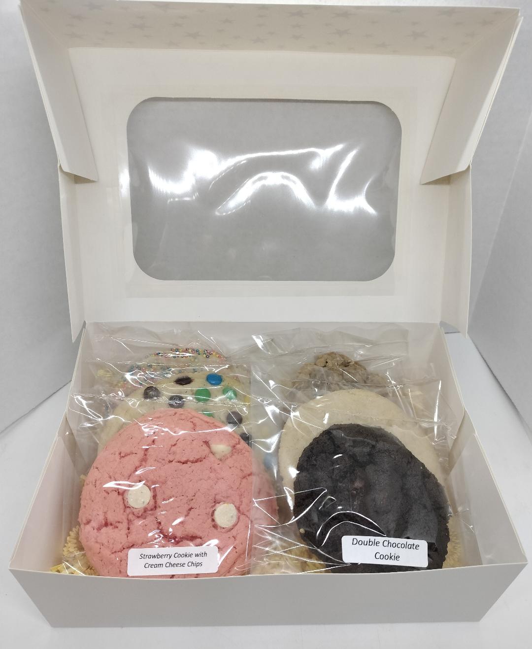 Biggie Cookies Holiday Gift Box - Dozen