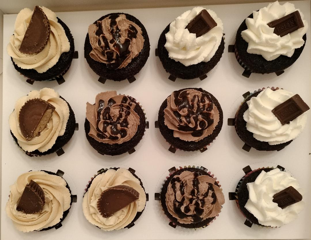 Cupcakes Dozen (local delivery and pick-up only)